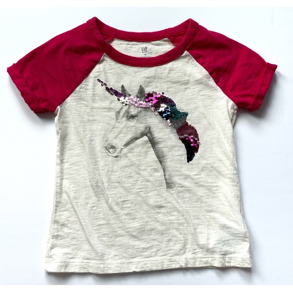 GAP Other - ⭐️$3 BUNDLE⭐️Gap Kids Flip Sequin Unicorn Shirt XS